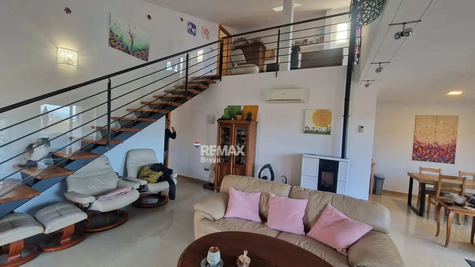 Duplex with lift for sale in Calle CL DE GRANADA
