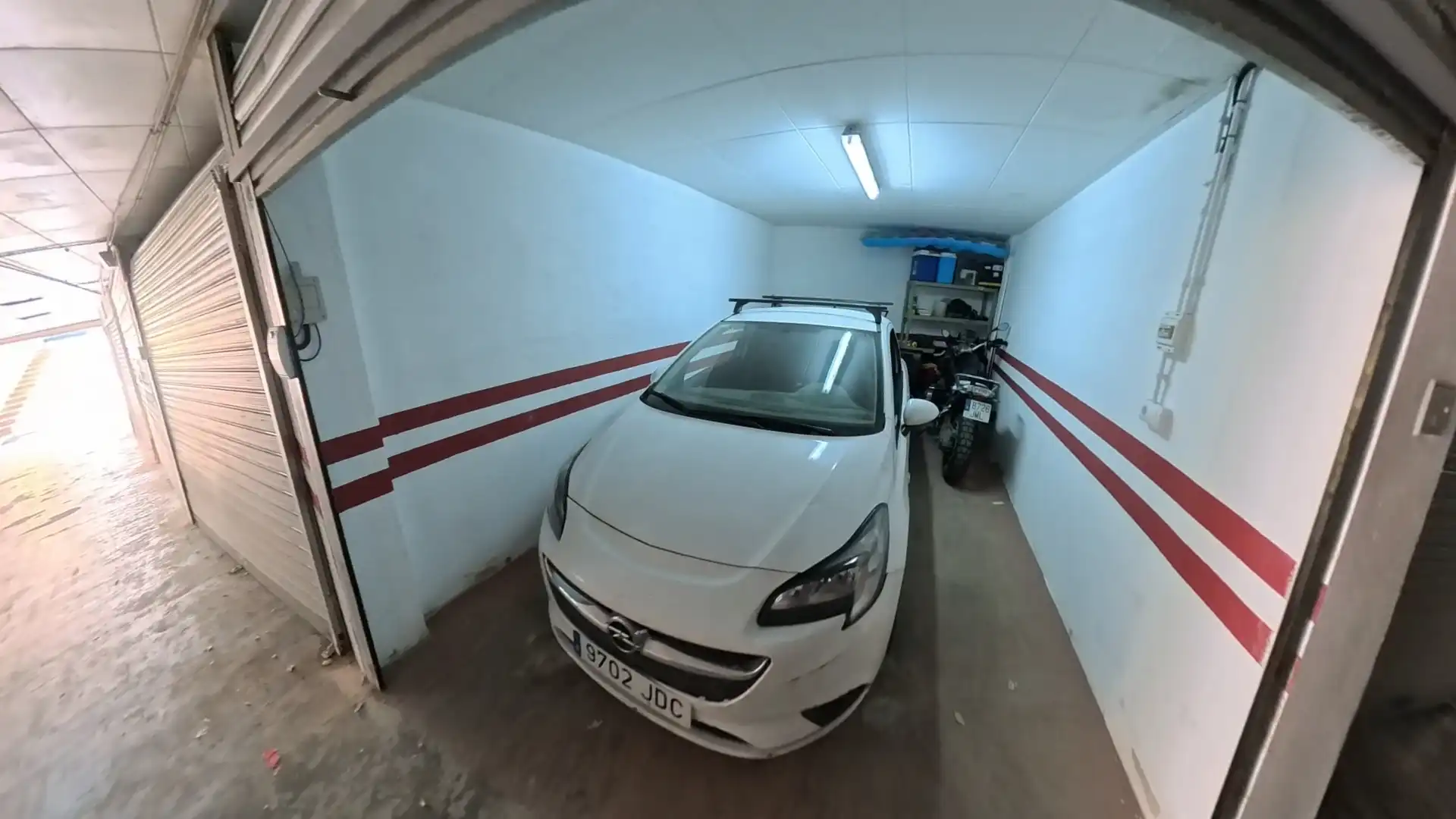 Individual with lift for sale in Avinguda Vila de Madrid 23, imagen 4