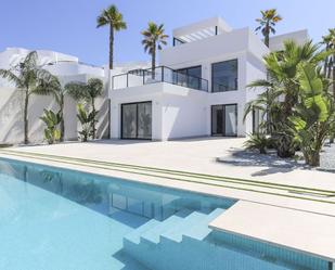 Piscina de Casa o xalet en venda en Elche / Elx amb Aire condicionat, Terrassa i Piscina