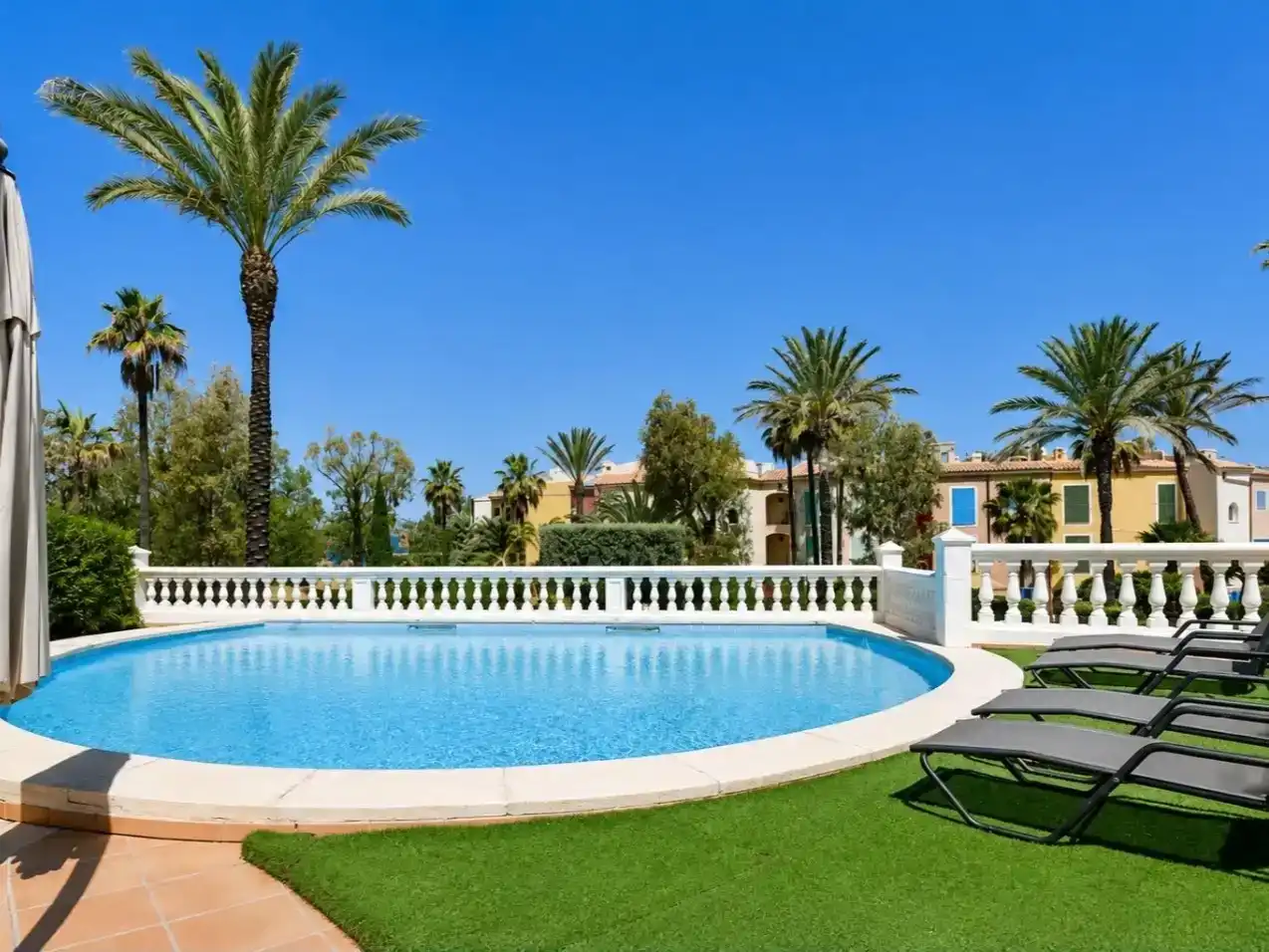 Piscina de Apartamento en venta en Artà con Aire acondicionado, Piscina y Amueblado