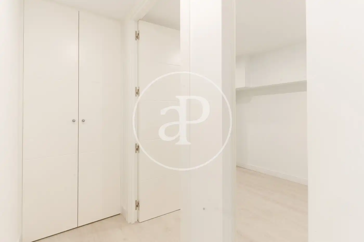 Piso en venta en Madrid con Aire acondicionado, Calefacción y Piscina comunitaria