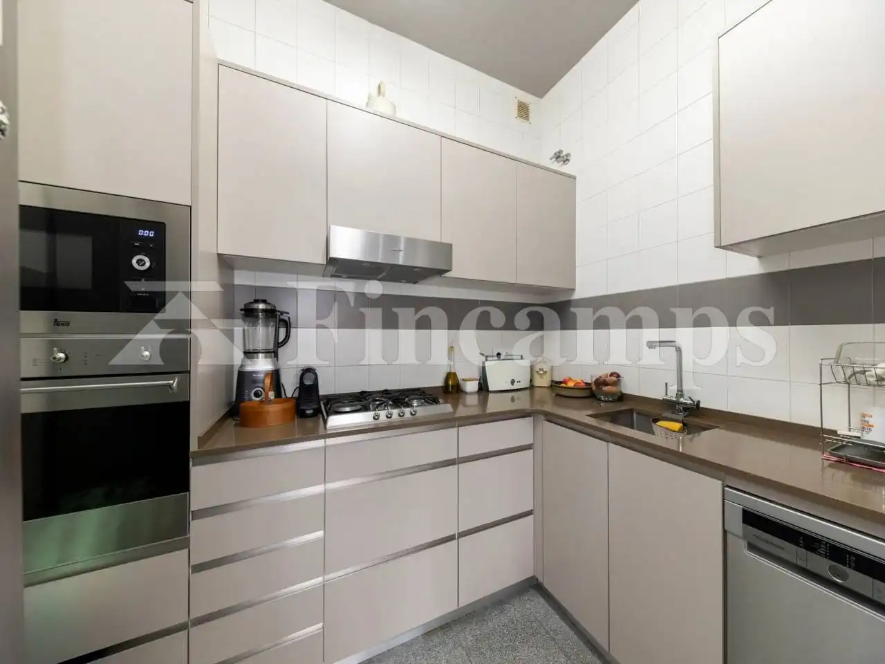 Cocina de Casa o chalet en venta en Sabadell con Aire acondicionado, Calefacción y Jardín privado