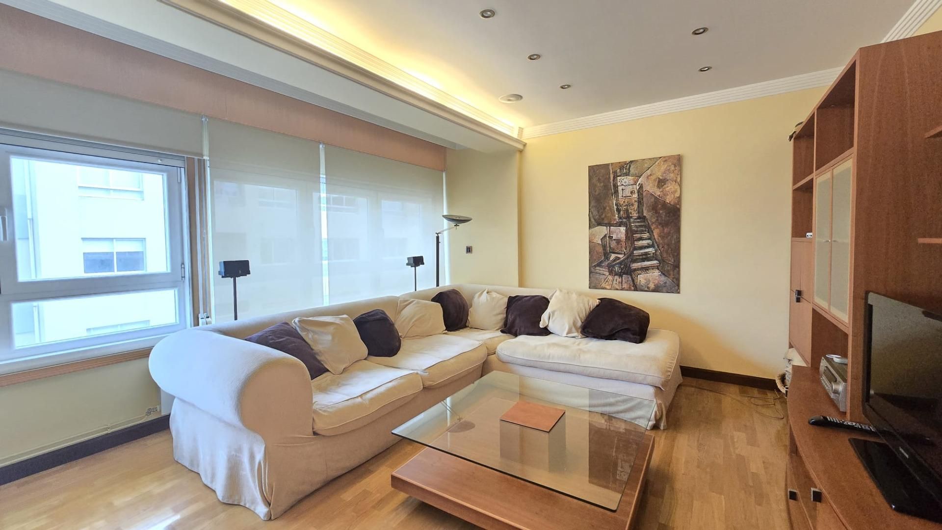 Living room of Flat to rent in A Coruña Capital   with Heating and Parquet flooring