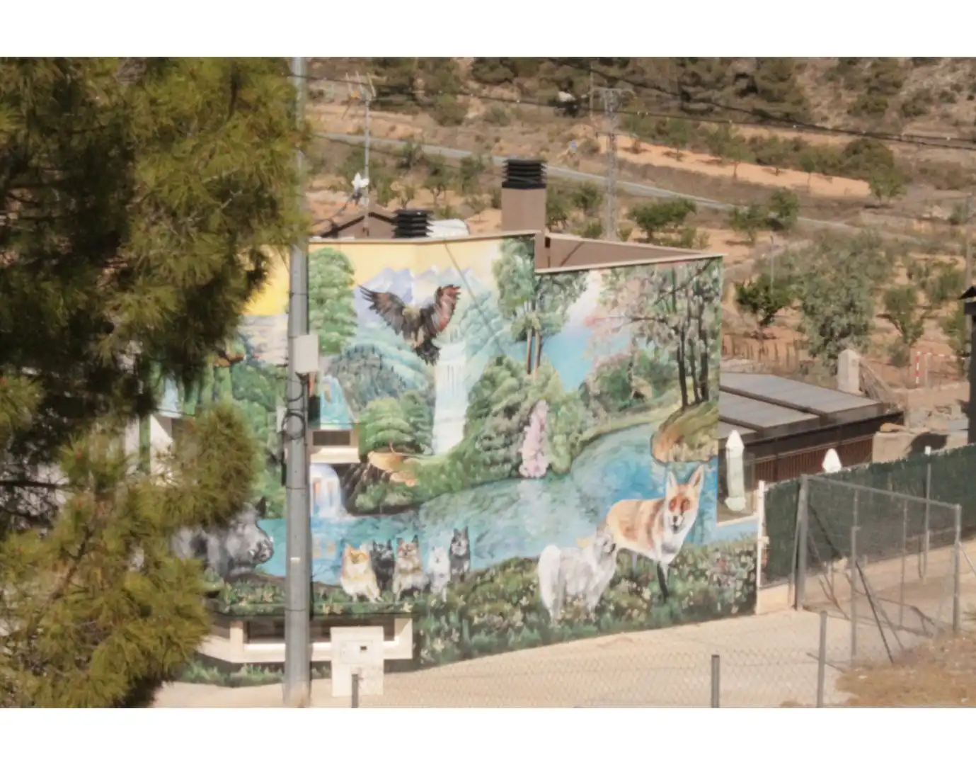 Casa adosada en venda a Yecla