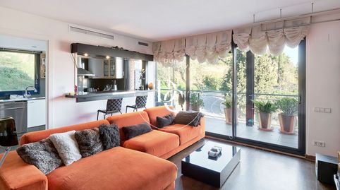 Duplex de 106 m2 con vistas y terraza en venta en Vallcarca i els Penitents, Barcelona