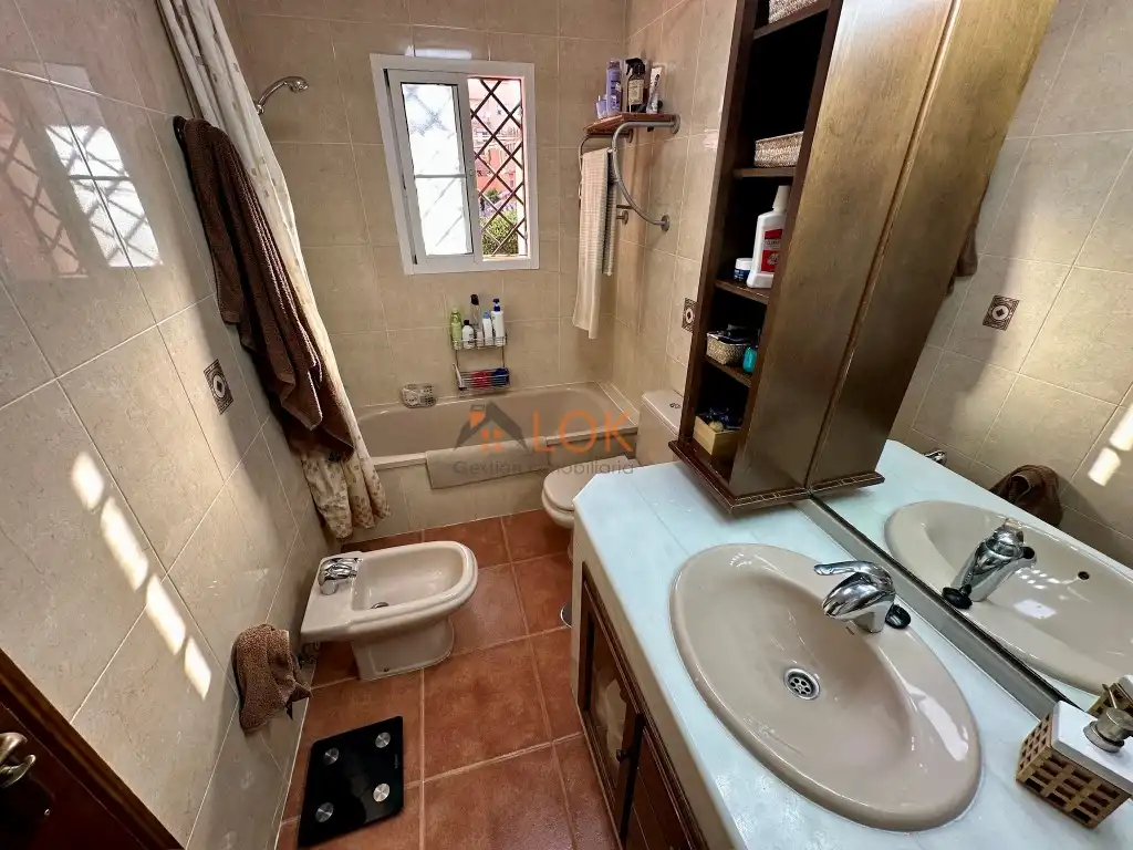 Casa en venta en Calle Pepa Flores González, imagen 57