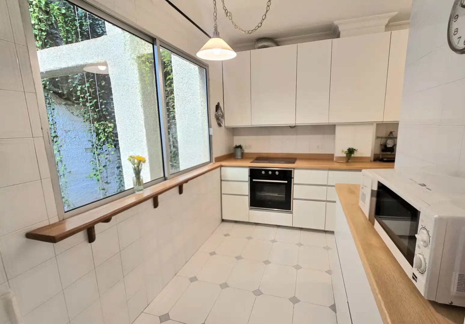 Cocina de Piso en venta en El Rosario con Amueblado y Piscina comunitaria