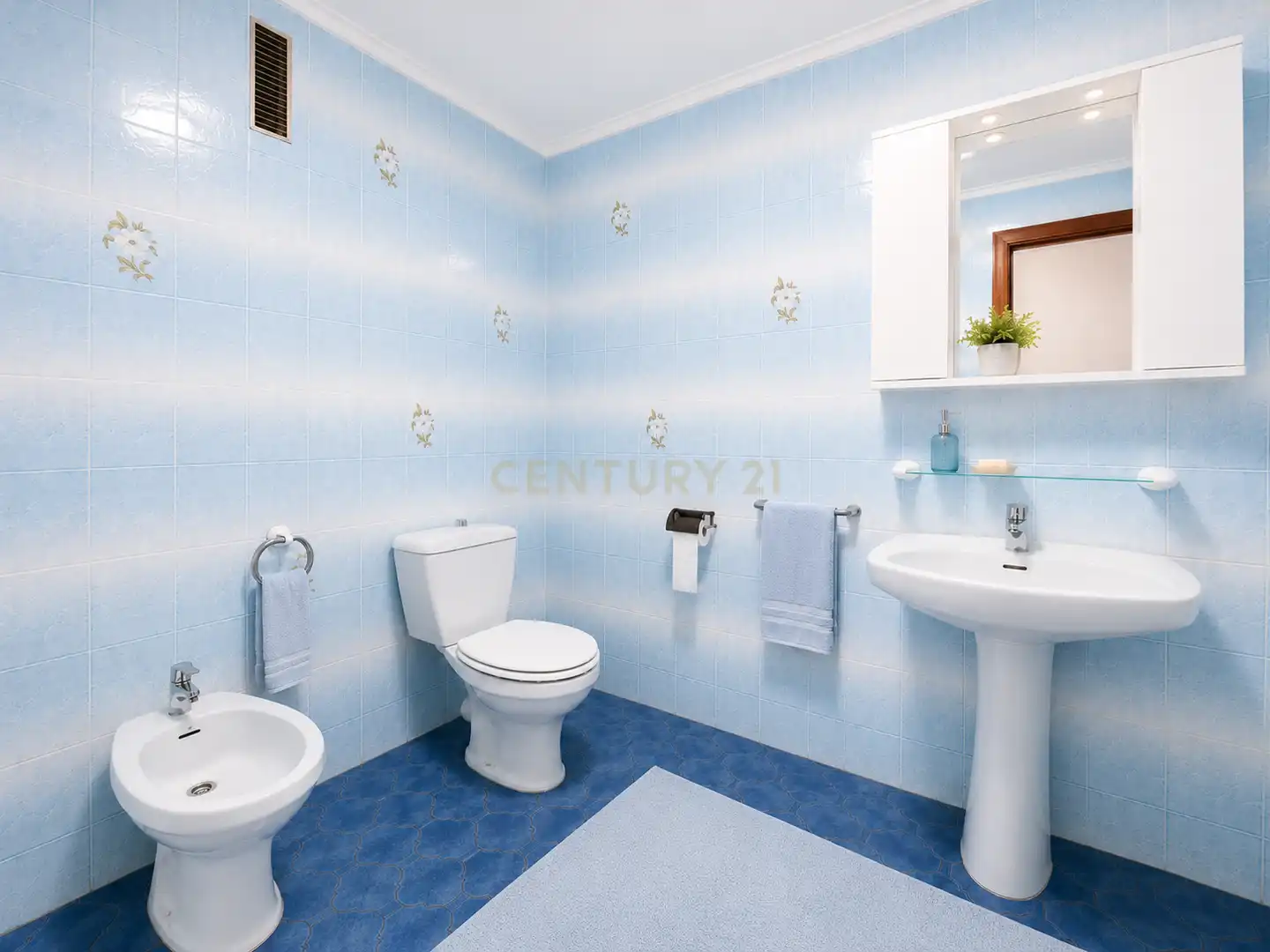 Baño de Apartamento en venta en Piles con Aire acondicionado