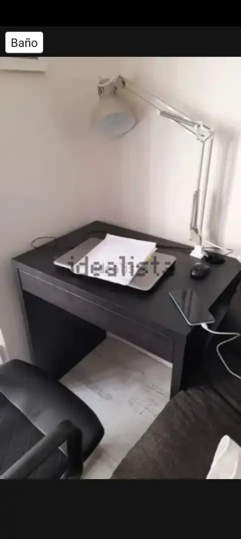 Flat for sale in  Granada Capital  with Air Conditioner and Balcony