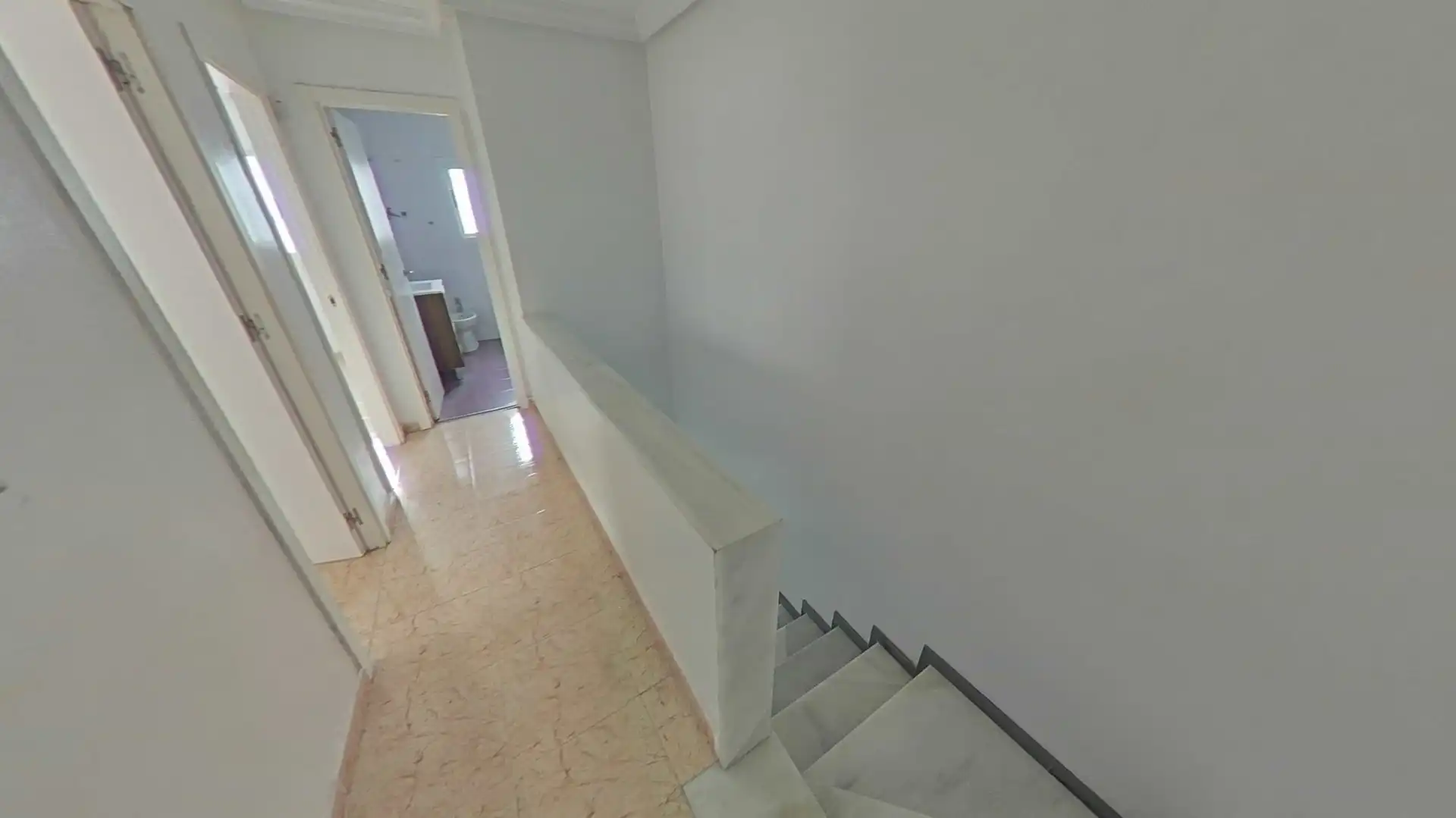 Casa adosada en venta en Almería