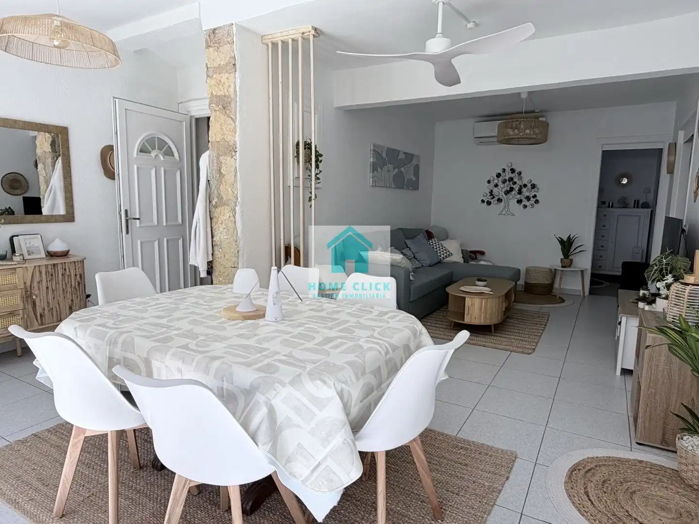 Sala de estar de Casa o chalet de alquiler en Pratdip con Aire acondicionado, Calefacción y Jardín privado