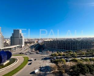 Vista exterior de Oficina de lloguer en  Valencia Capital amb Aire condicionat i Terrassa