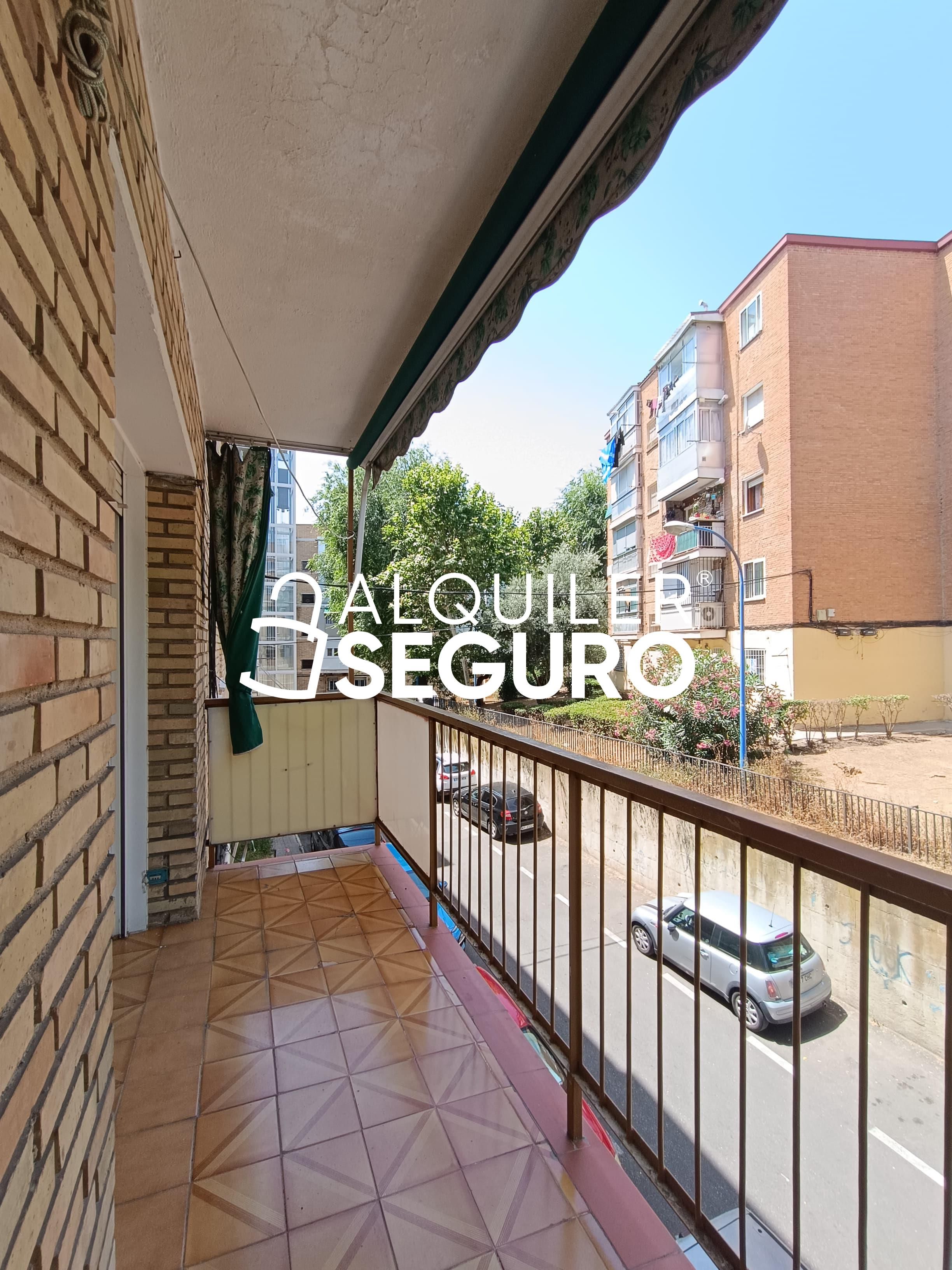 Balcony of Flat to rent in Leganés  with Heating, Terrace and Furnished