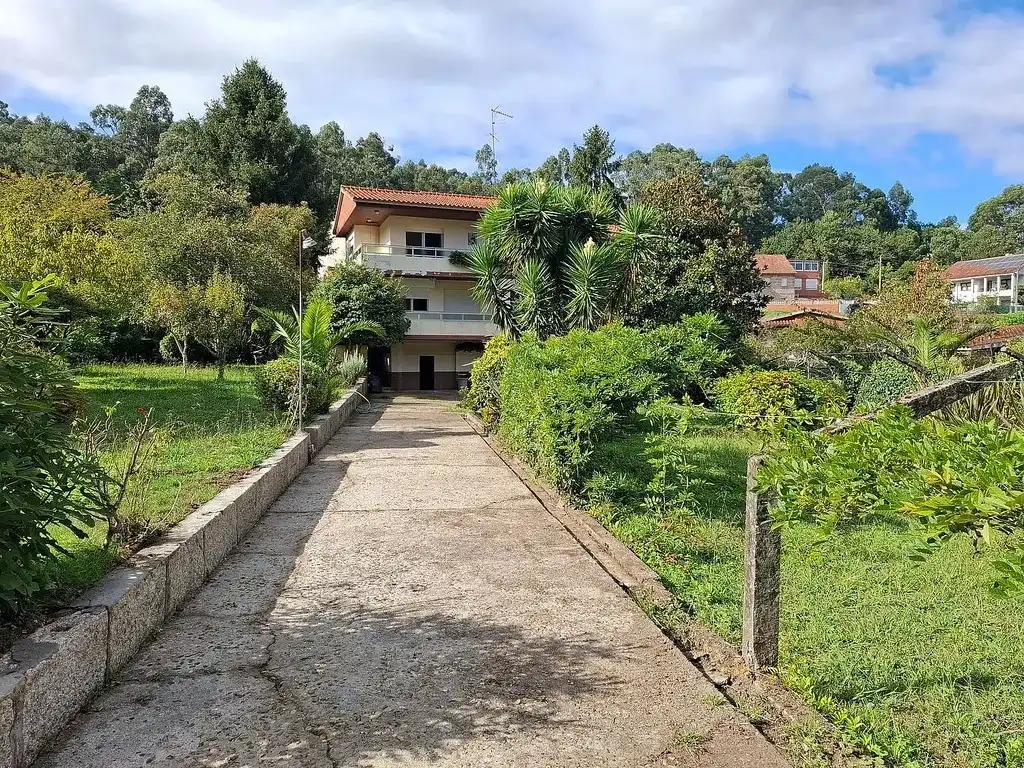 Vista exterior de Casa o chalet en venta en Vigo  con Jardín privado, Parquet y Terraza