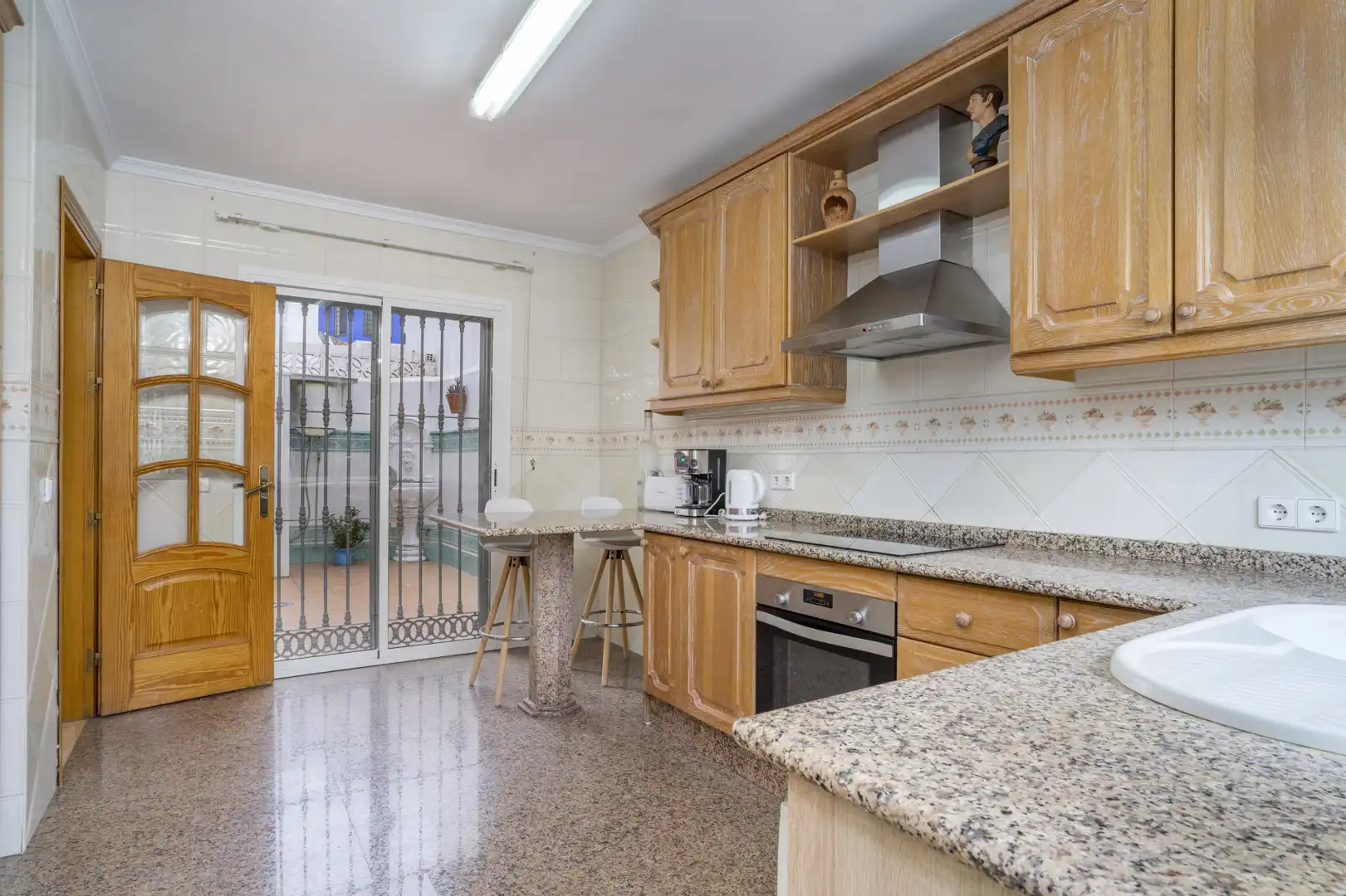 Kitchen of Detached homes for sale in Marbella  with Private garden, Terrace and Furnished