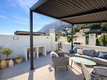 Penthouse mit Pool zum Verkauf in El Montgó