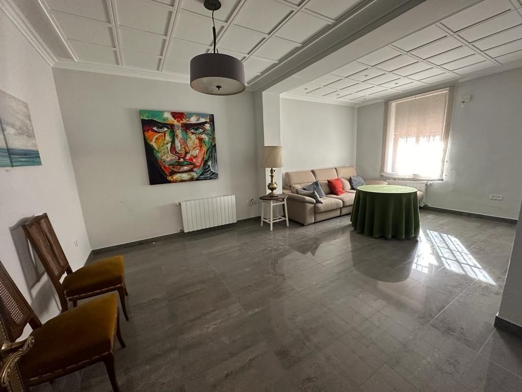 Sala d'estar de Casa adosada en venda en Monóvar  / Monòver amb Calefacció, Terrassa i Traster