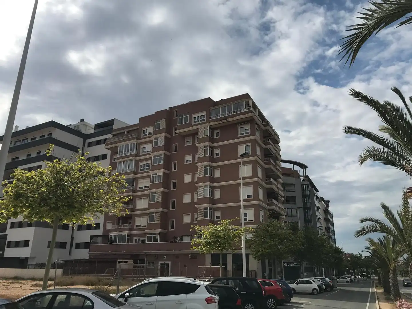 Individual de lloguer a Avenida U.N.E.S.C.O 6