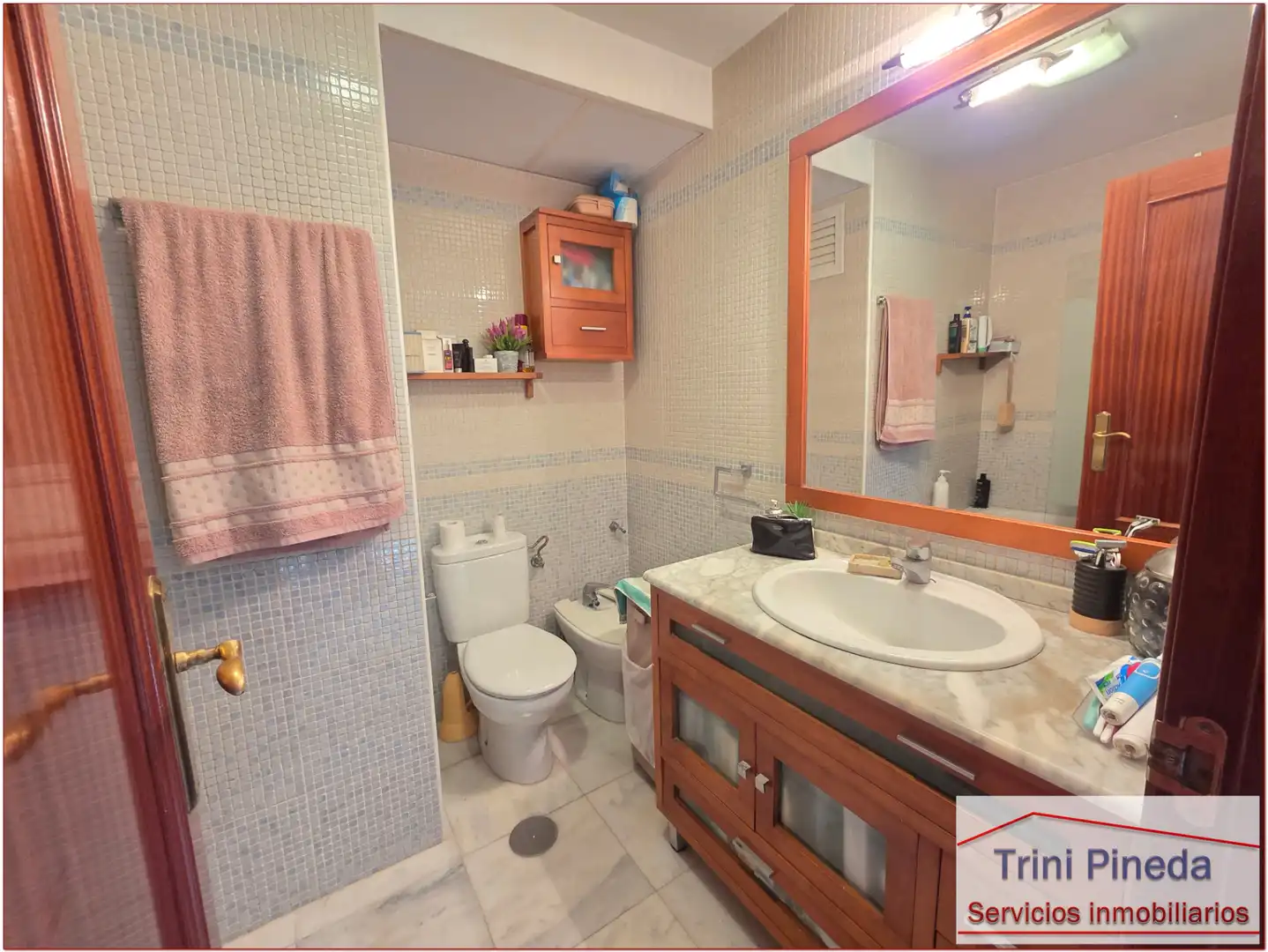 Baño de Ático en venta en Sevilla con Aire acondicionado, Terraza y Trastero