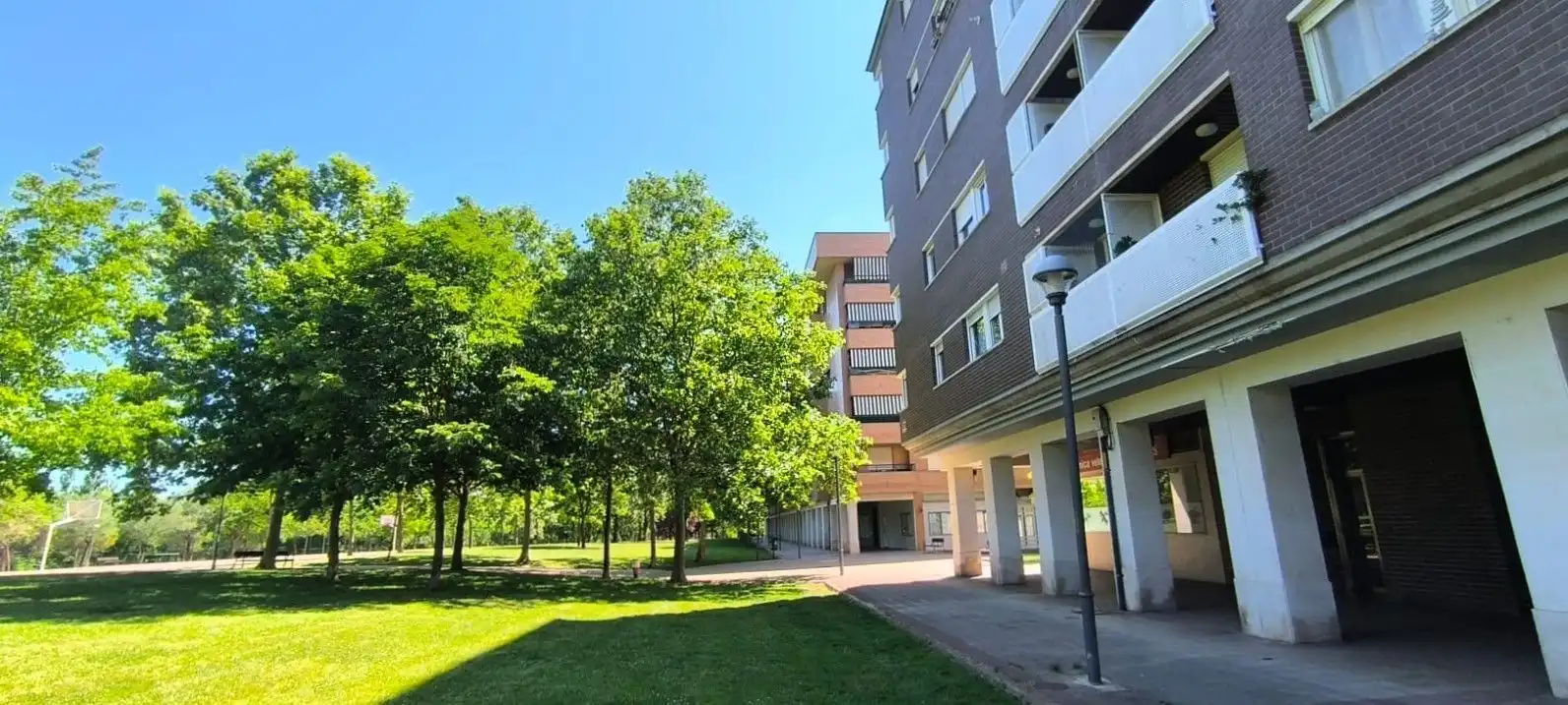 Exterior view of Flat for sale in  Logroño  with Heating and Storage room