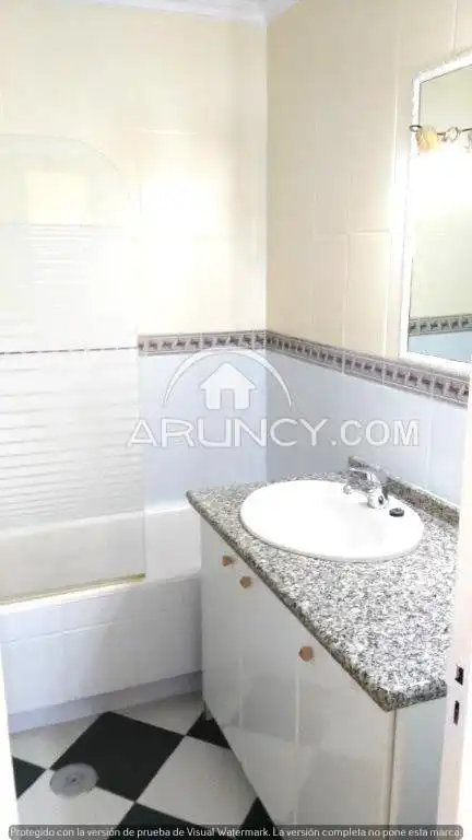 Bathroom of Flat for sale in Alcalá de Guadaira  with Air Conditioner, Terrace and Furnished