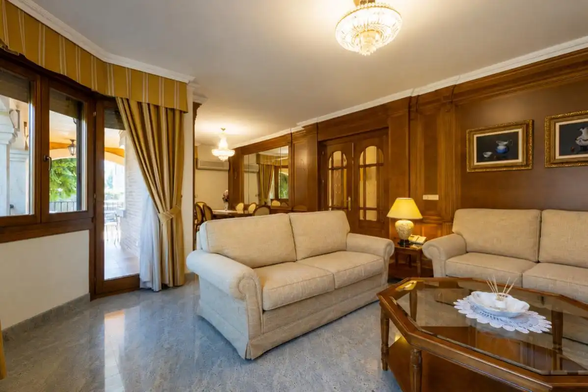 Sala de estar de Casa o chalet en venta en Alcalá de Henares con Aire acondicionado, Calefacción y Jardín privado