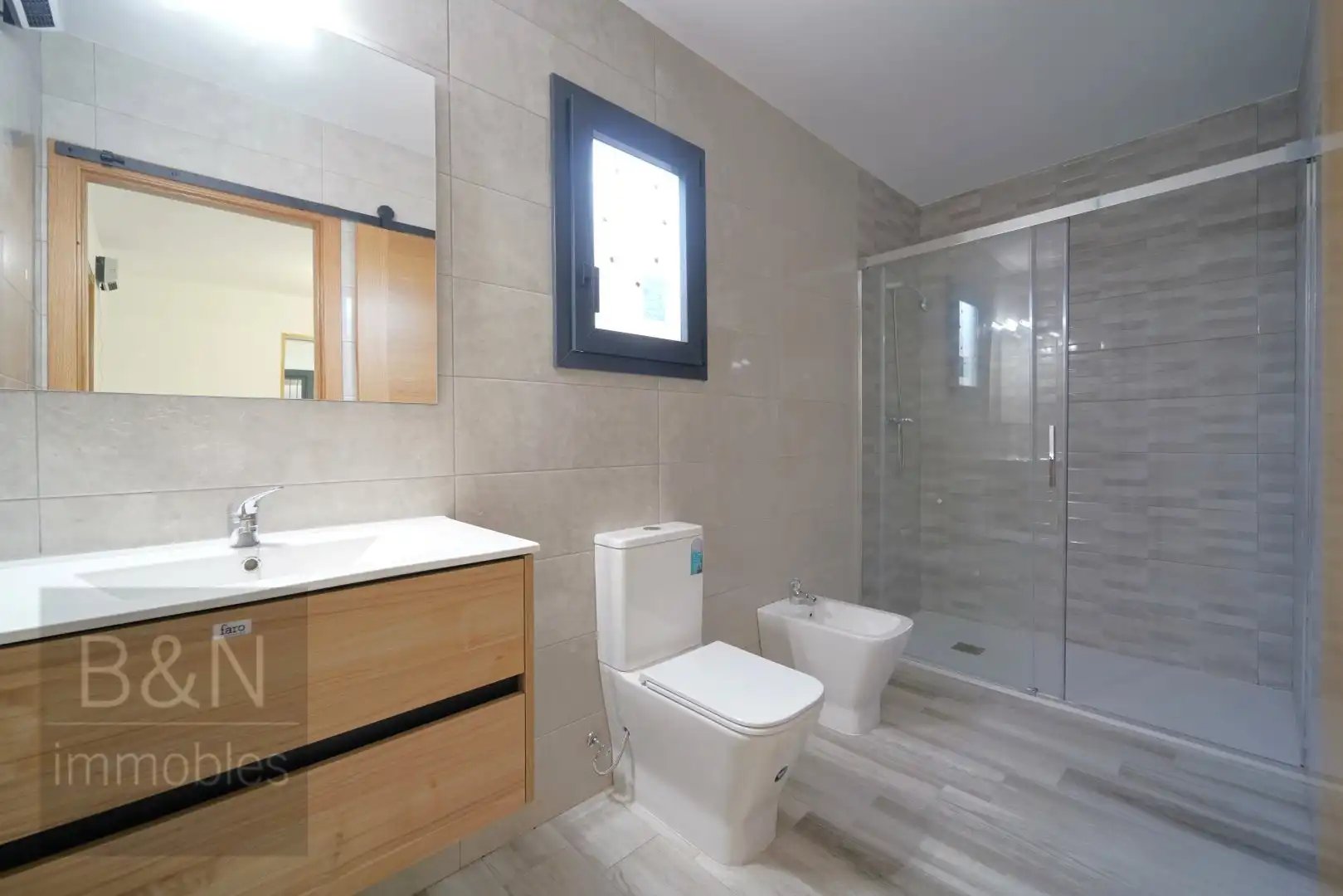 Bathroom of Houses for sale in Rubí  with Air Conditioner, Heating and Swimming Pool