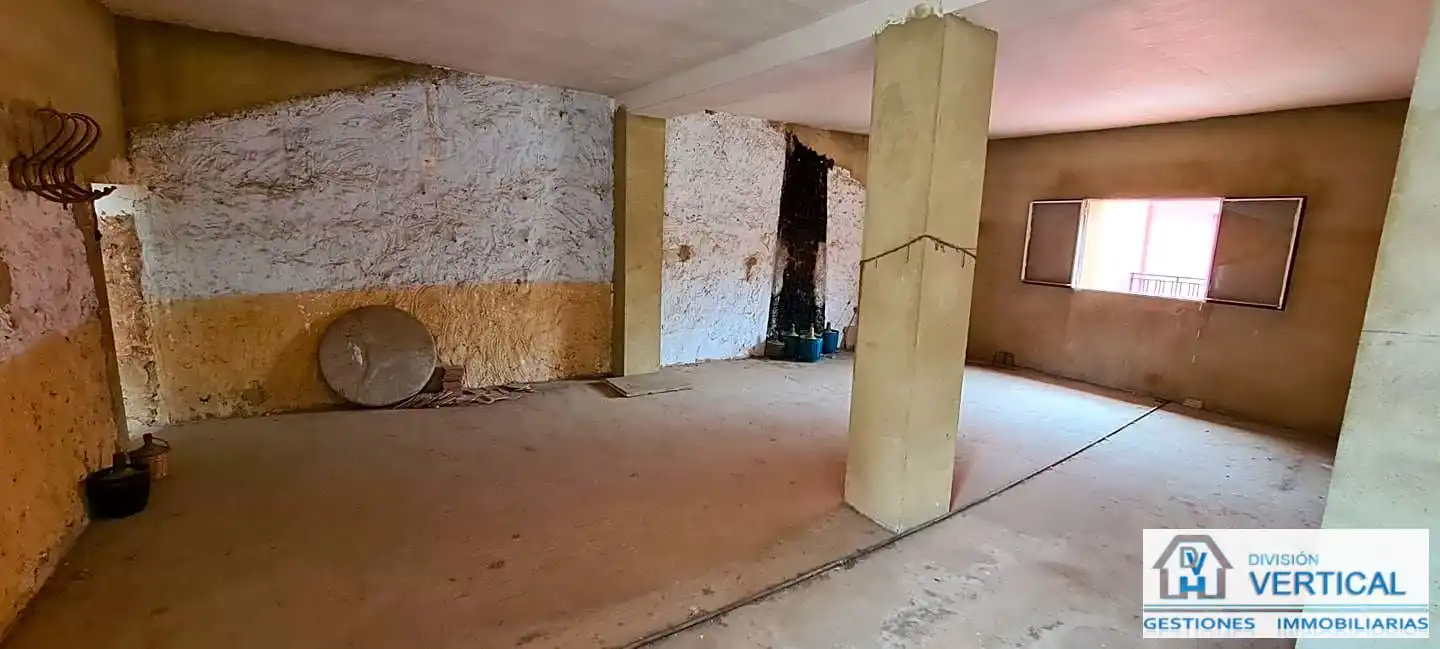 Casa adosada en venta en Vilamarxant con Terraza