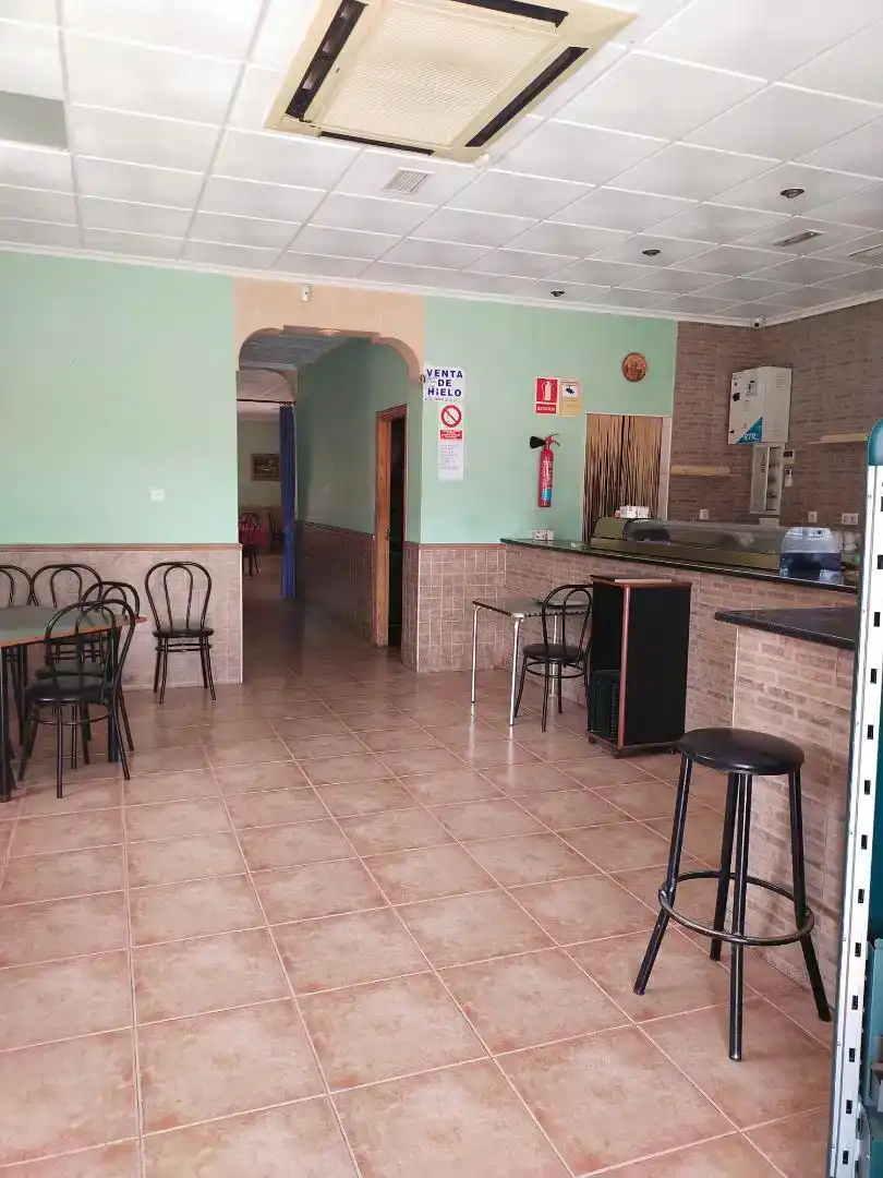 Local de lloguer en Abanilla amb Aire condicionat
