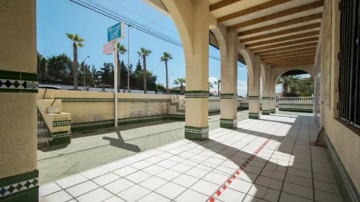 Local comercial en venda a La Mata, imagen 10