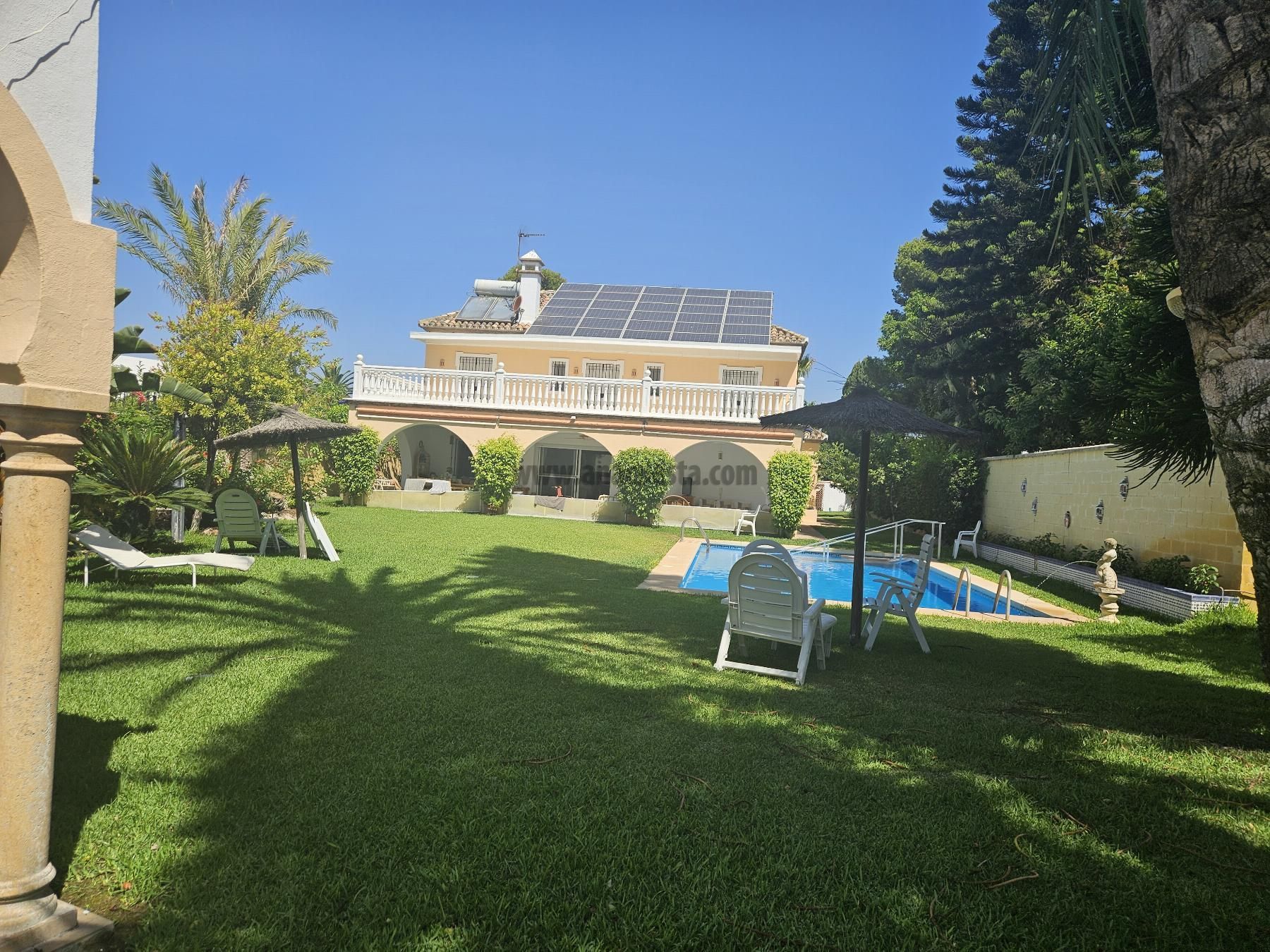 Garden of House or chalet to rent in Estepona  with Air Conditioner, Terrace and Storage room