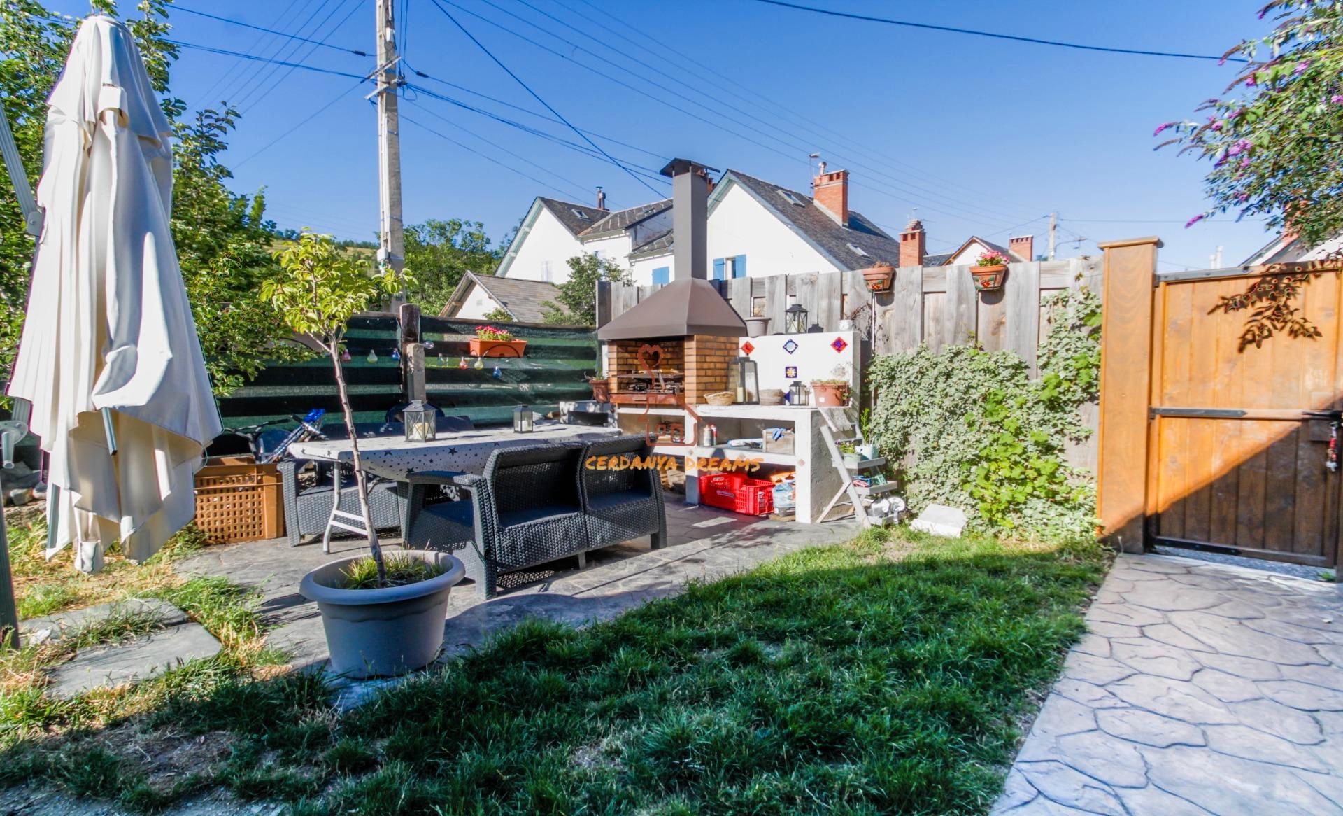 Garden of Single-family semi-detached for sale in Enveitg  with Heating, Private garden and Parquet flooring