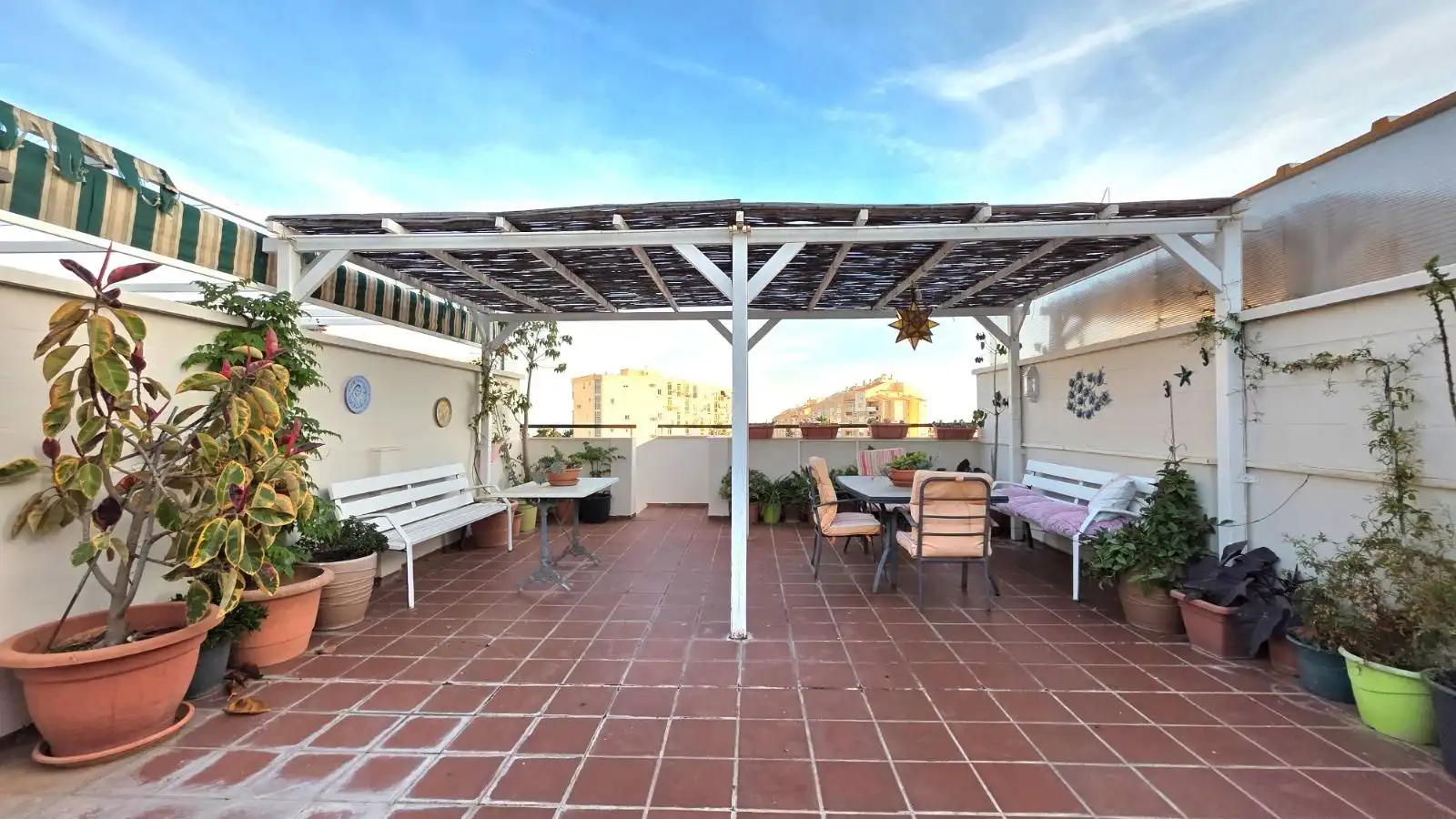 Terrassa de Àtic en venda en Rincón de la Victoria amb Aire condicionat, Jardí privat i Terrassa