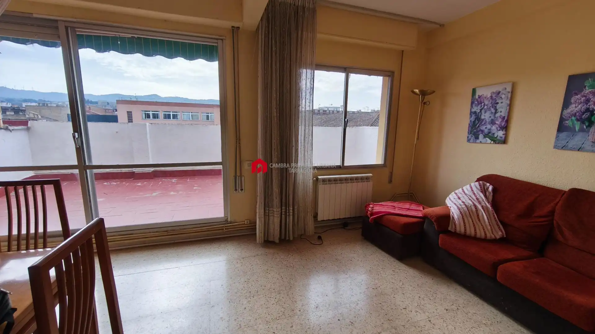 Schlafzimmer von Dachboden zum Verkauf in Tortosa mit Klimaanlage, Heizung und Terrasse