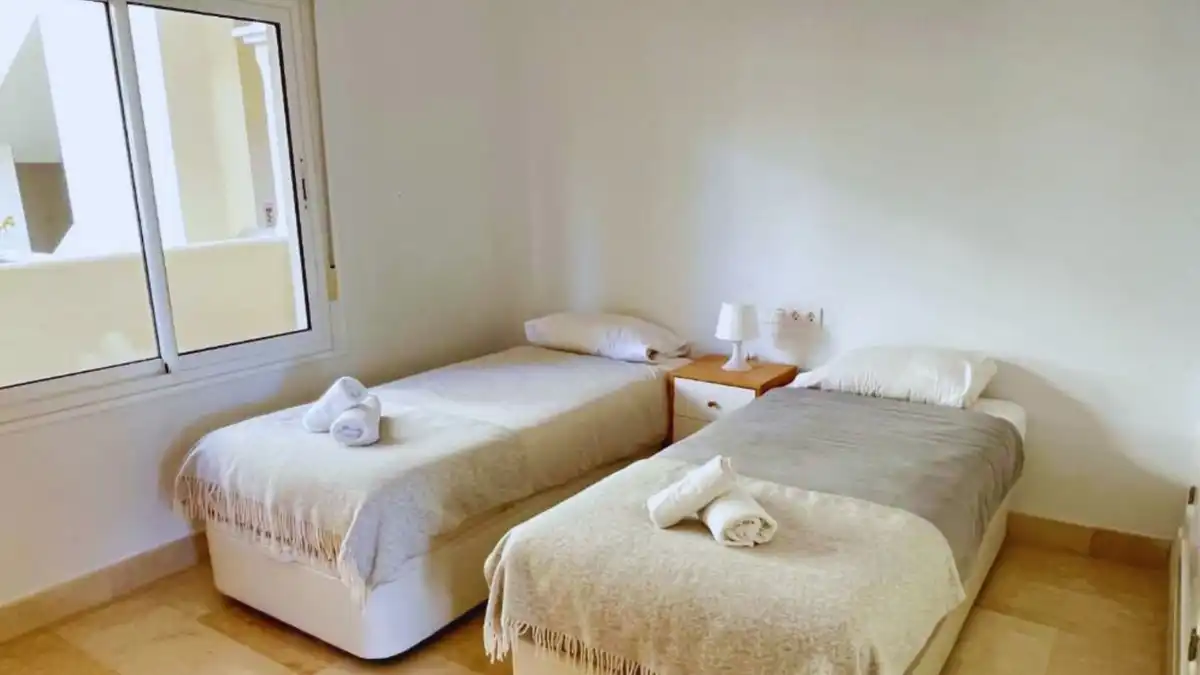 Flat with lift for sale in Nueva Andalucía, imagen 8