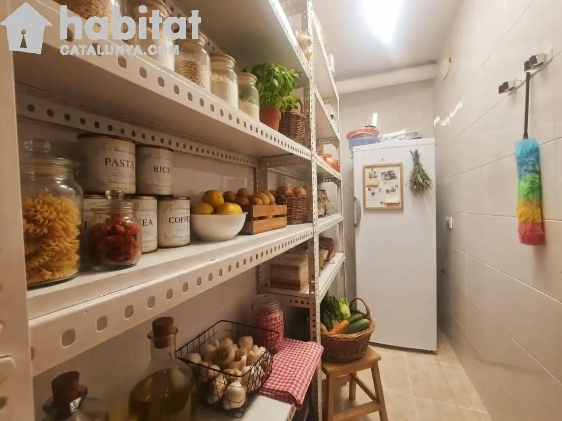Cocina de Casa adosada en venta en Martorell con Aire acondicionado, Calefacción y Jardín privado