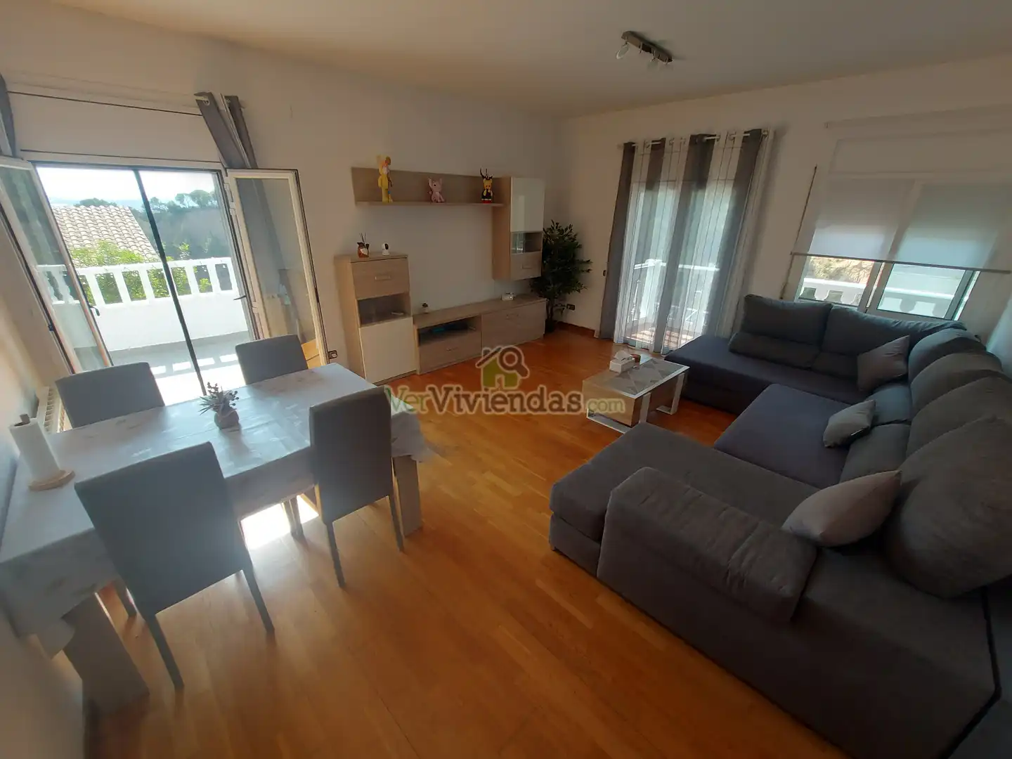 Sala d'estar de Casa o xalet en venda en Abrera amb Aire condicionat, Calefacció i Jardí privat