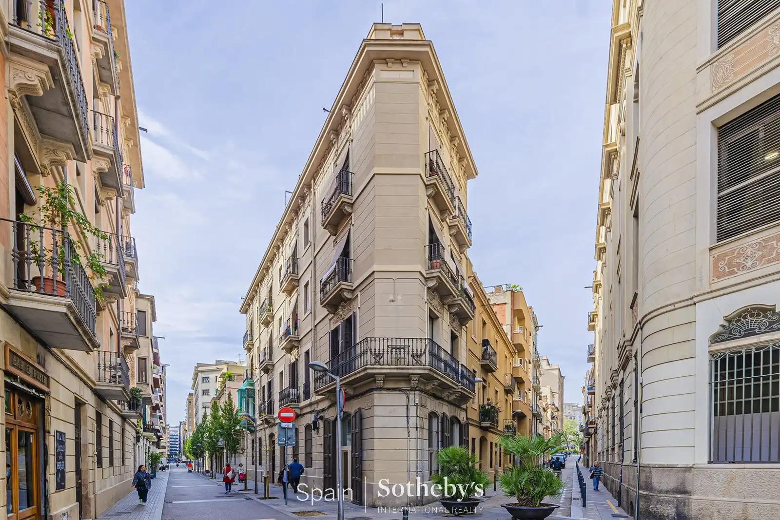 Vista exterior de Apartament en venda en Barcelona amb Aire condicionat, Calefacció i Terrassa