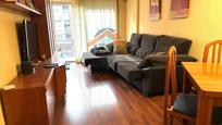 Living room of Flat for sale in Sabadell  with Air Conditioner, Heating and Parquet flooring