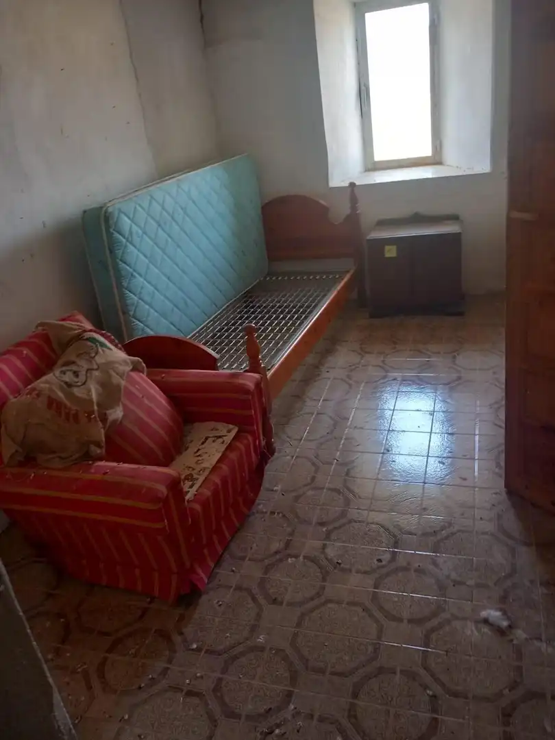 Dormitori de Finca rústica en venda en Husillos 