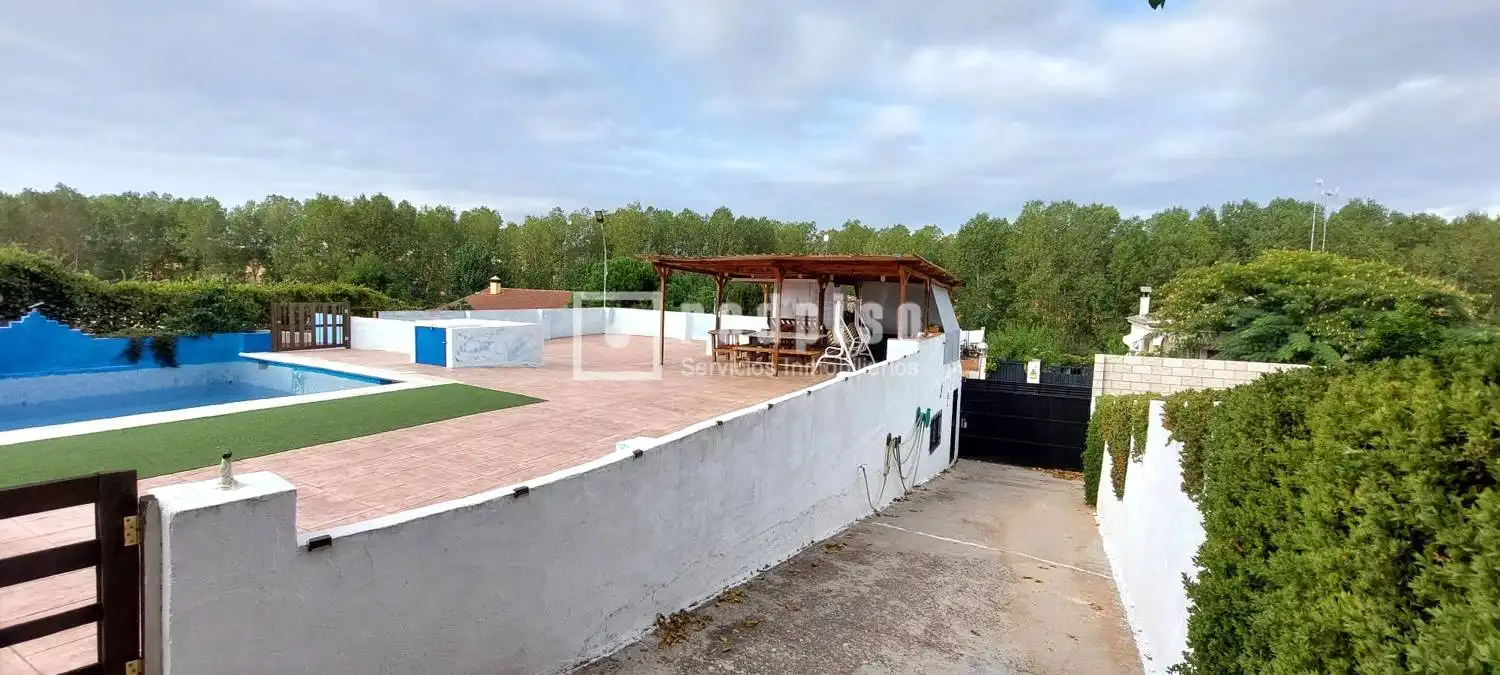 Villa con piscina in vendita a Lucillos, imagen 11