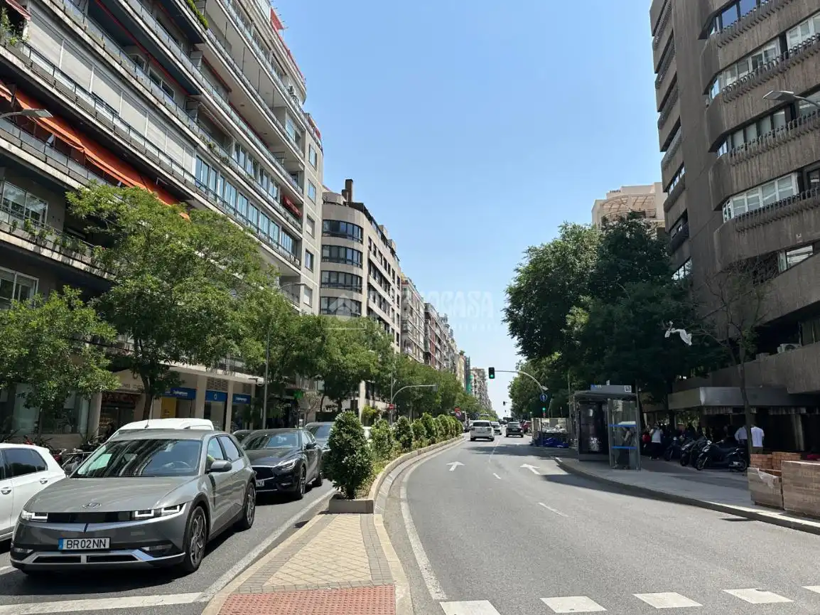 Vista exterior de Piso en venta en Madrid con Aire acondicionado y Terraza