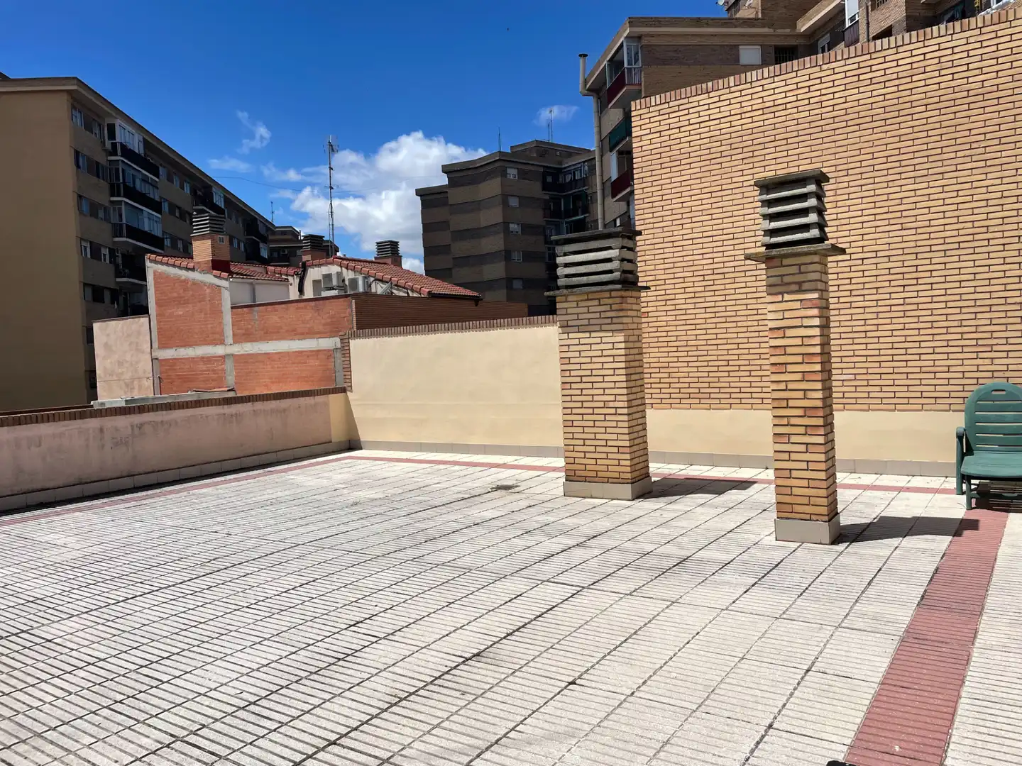 Terraza de Piso en venta en Zaragoza con Aire acondicionado, Calefacción y Jardín privado