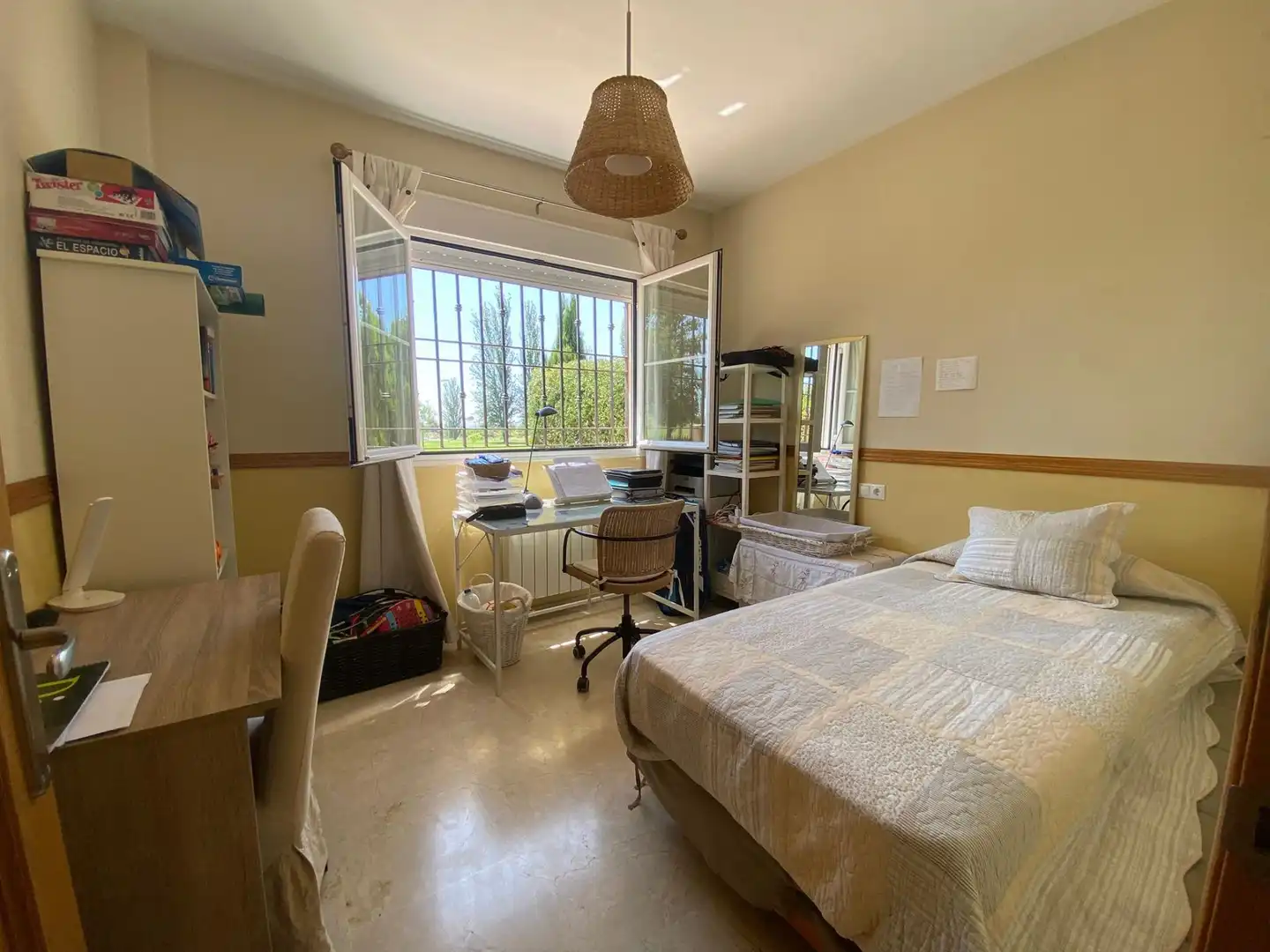 Habitación de Casa o chalet en venta en Córdoba con Aire acondicionado, Calefacción y Jardín privado