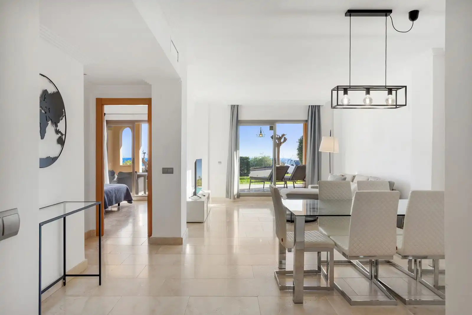Dining room of Apartments for sale in Benahavís  with Air Conditioner, Terrace and Storage room