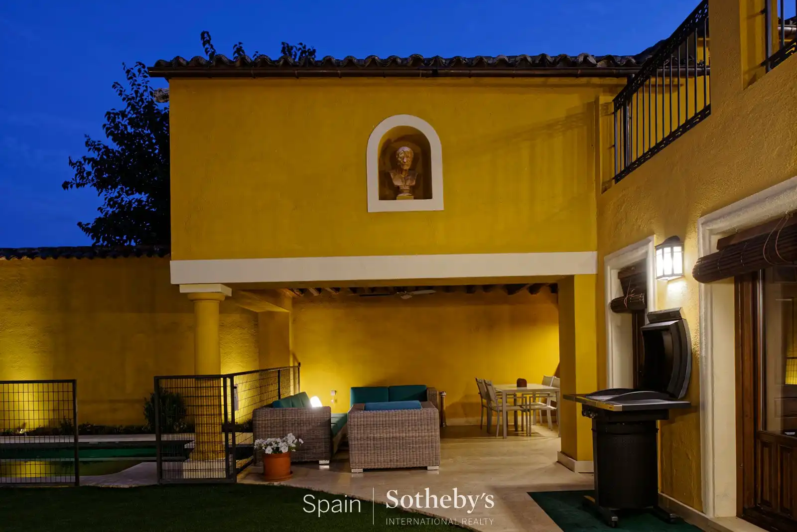 Vista exterior de Casa o chalet en venta en Las Herencias con Aire acondicionado, Calefacción y Jardín privado