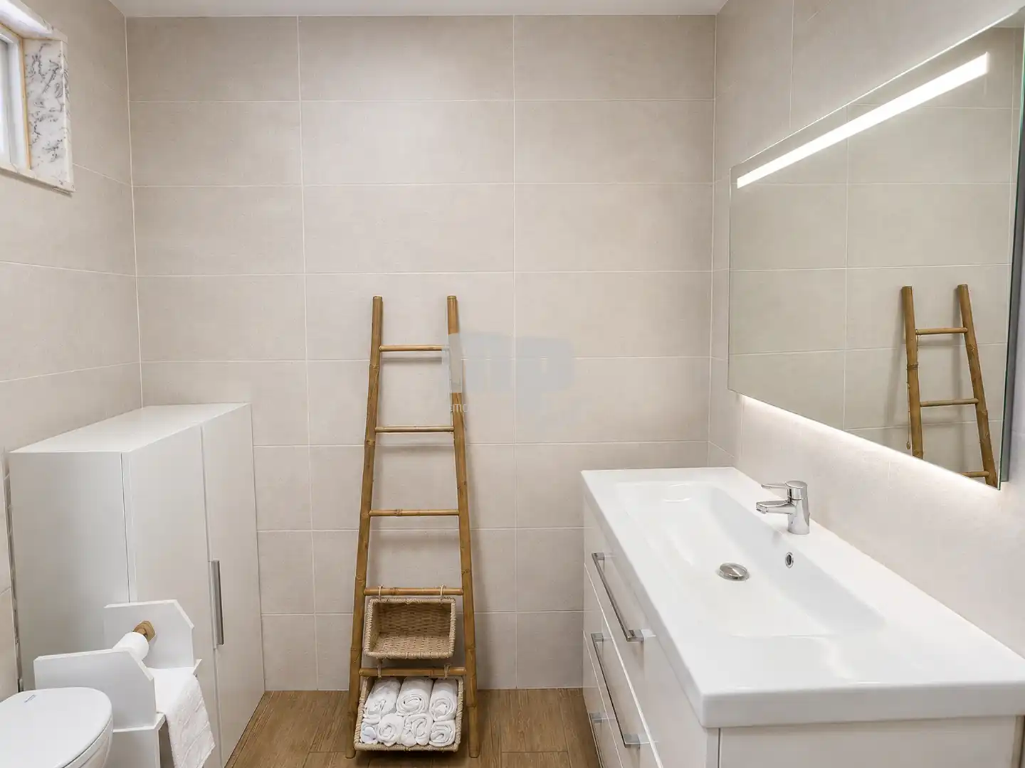 Bathroom of Flat for sale in Vigo   with Storage room