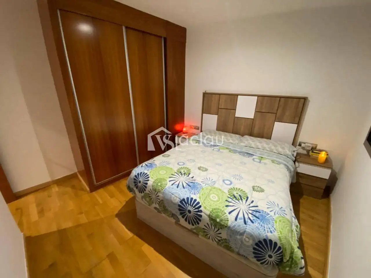 Dormitori de Pis en venda en Olesa de Montserrat amb Aire condicionat, Calefacció i Parquet