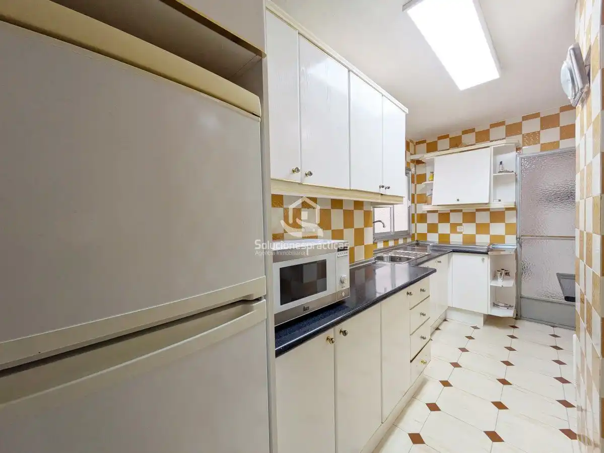 Flat with terrace to rent in Andalucía, imagen 9