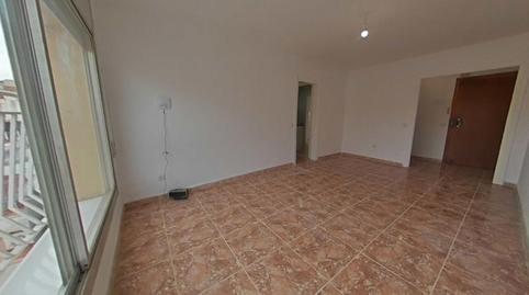 Foto 3 de Piso en venta en La Romànica, Barberà del Vallès